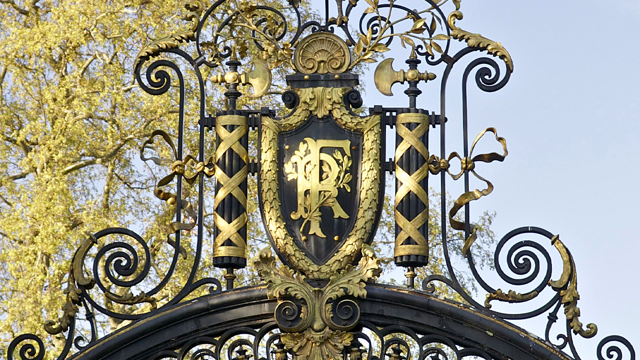 La destruction de l’État régalien