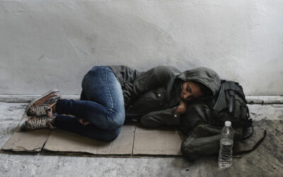 Pauvreté, paupérisation et précarisation. Les nouvelles formes d’organisation du travail et les moyens d’y échapper