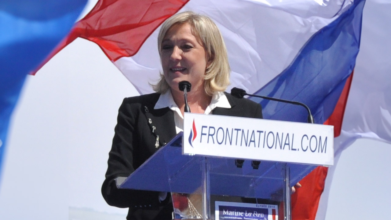 Au secours les laïcs sont de retour !