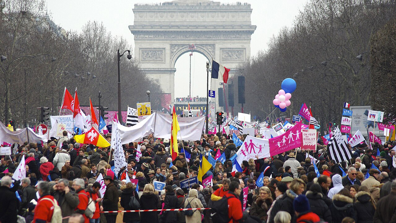 Peuple et politique : le divorce du Printemps français !