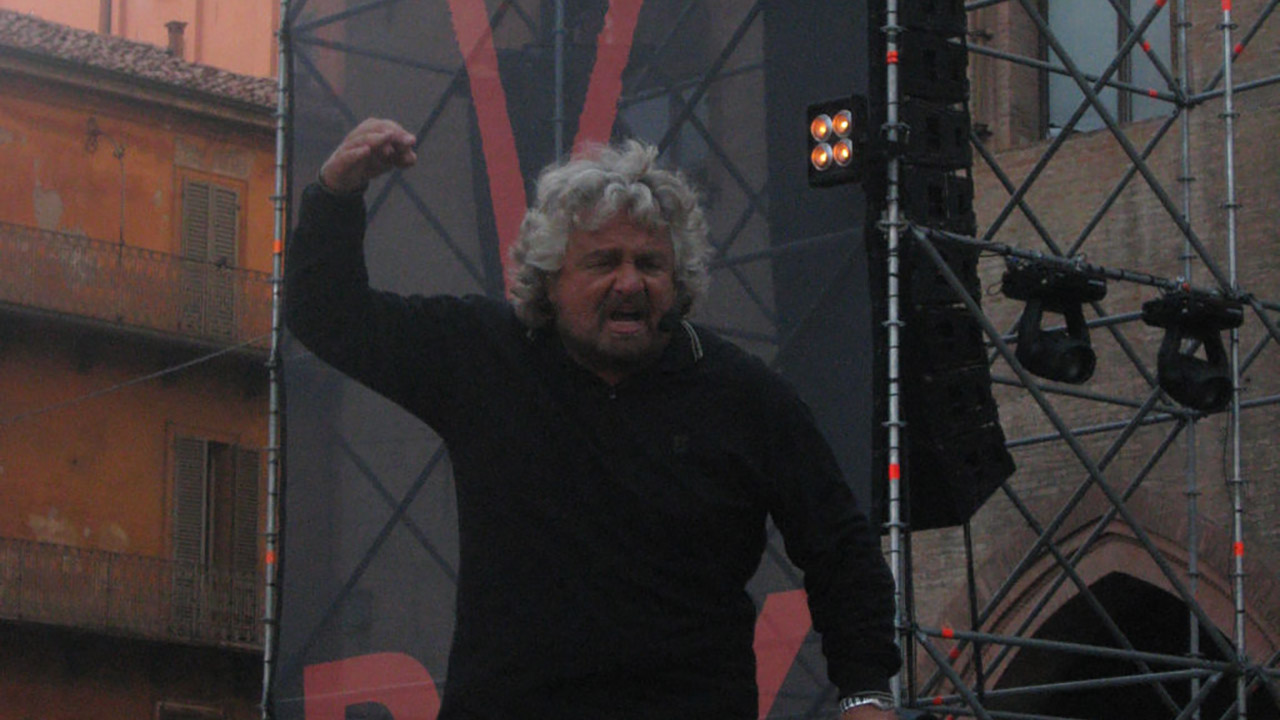 Victoire de Beppe Grillo : une défaite historique pour la tyrannie médiatique