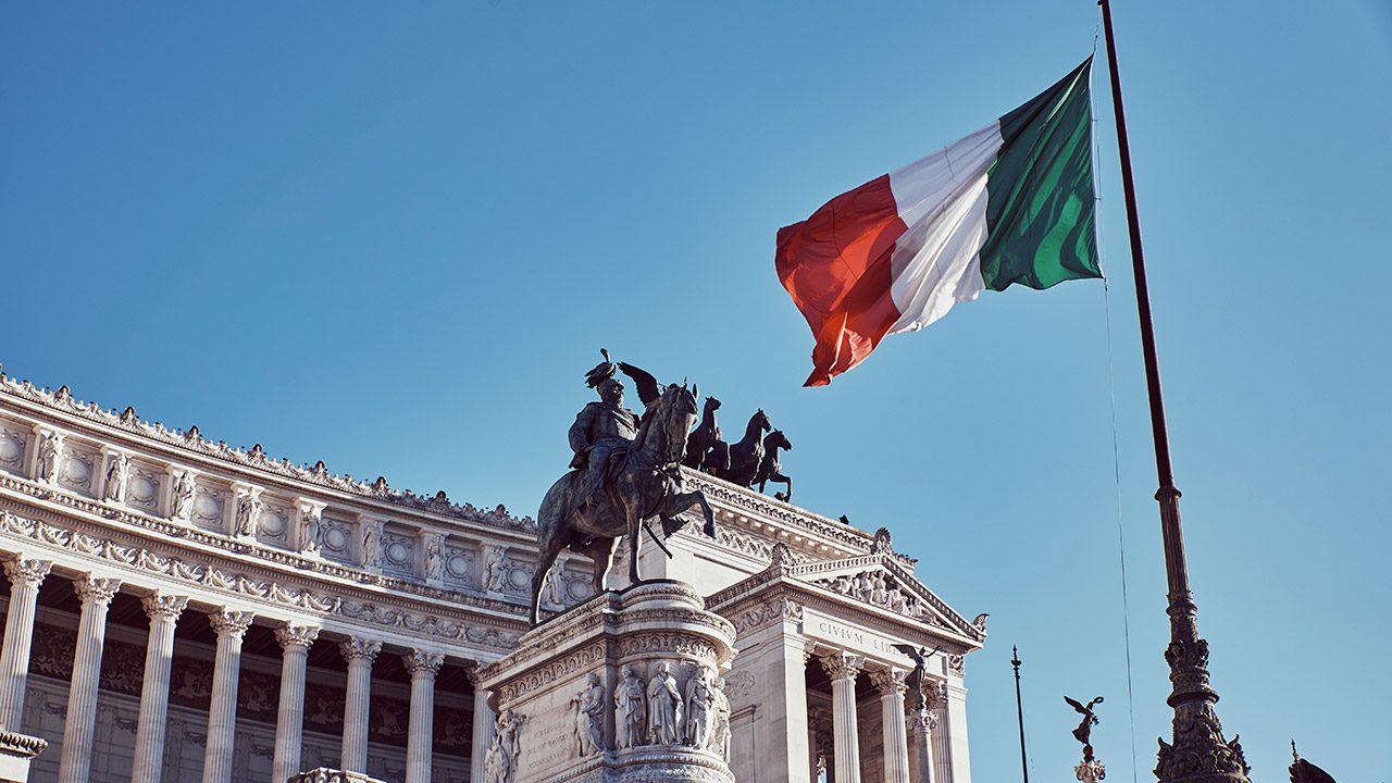 Élections italiennes : Instabilité et victoire de l’antipolitique