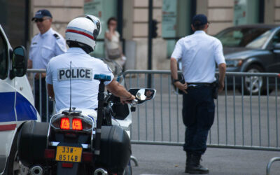 Rappel aux forces de l’ordre de l’interdiction d’exécuter des ordres illégaux