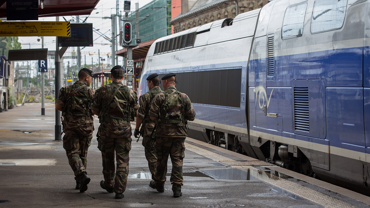 Nous sommes en guerre, ne l’oublions pas !
