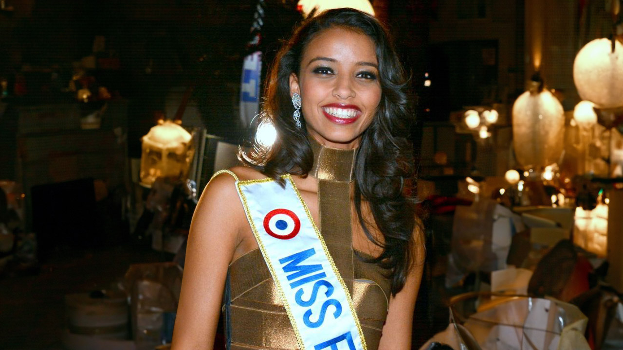 Miss France 2014, vestale du culte à Mandela Miss France 2014, vestale du culte à Mandela