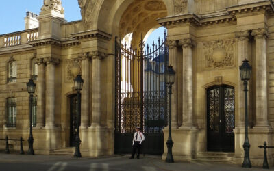 Vie publique, vie privée à l’Élysée : la belle hypocrisie des médias français