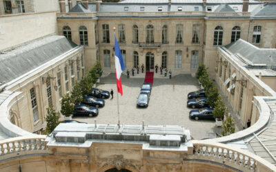 Valls, Jouyet, Cambadélis : le nouveau triangle du pouvoir Hollandais