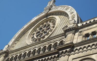 Cirque médiatique à la grande synagogue