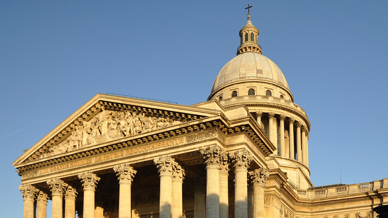 « Un discours vide devant des cercueils vides »