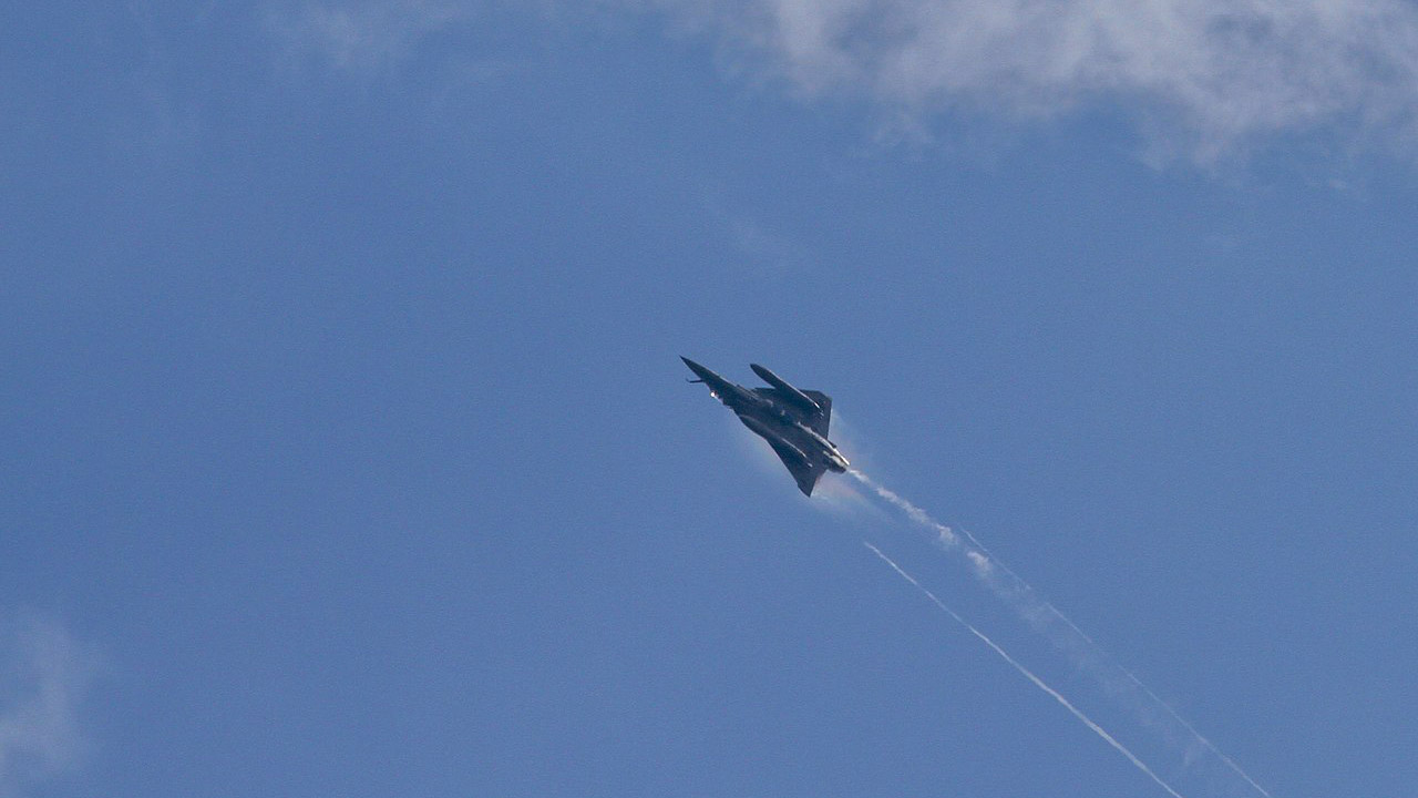 Bombarder et espérer