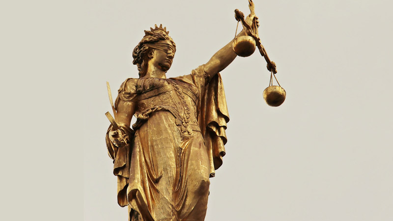 Contentieux des étrangers : une justice administrative proche de l’embolie