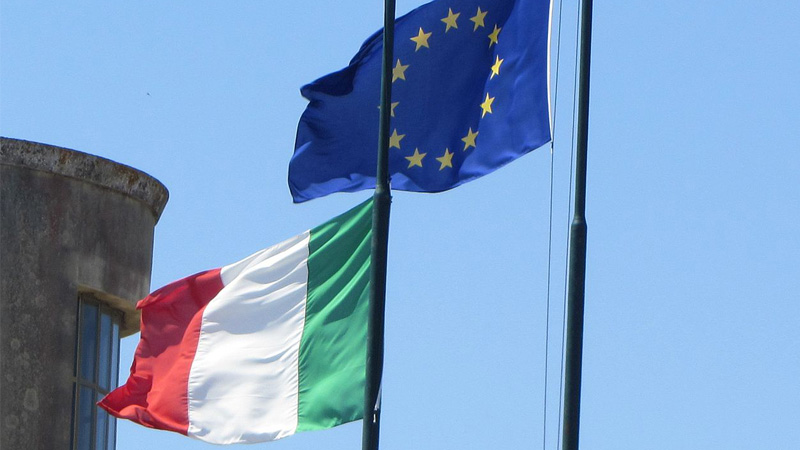 Immigration clandestine. Une commedia dell’arte franco-italienne assez dérisoire