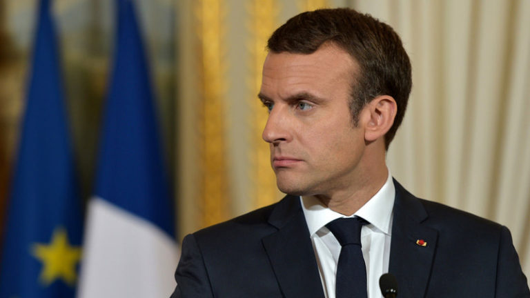 Pourquoi « le chef » Macron est déjà mort