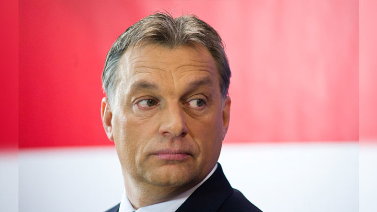 Viktor Orbán : « La Hongrie défendra ses frontières et arrêtera l’immigration illégale » - Discours complet face au Parlement européen