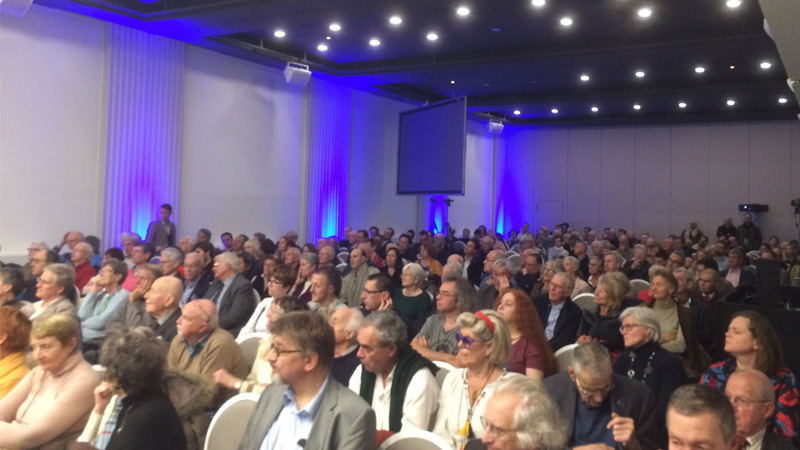 Succès du 4e Forum de la Dissidence de Polémia contre la censure
