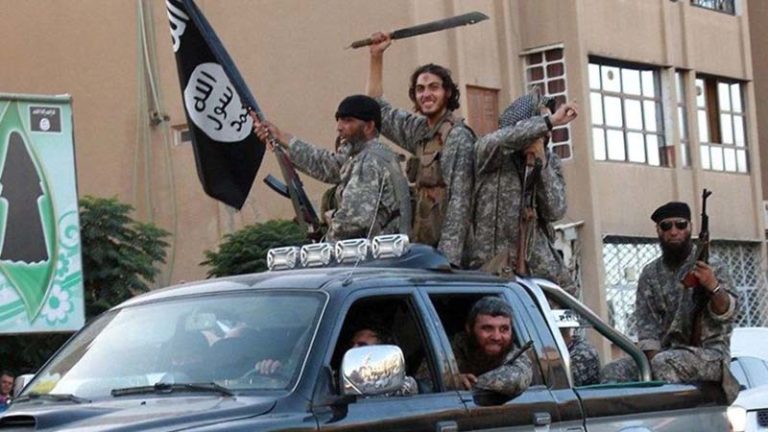 Retour des djihadistes. L'Etat protège les barbares