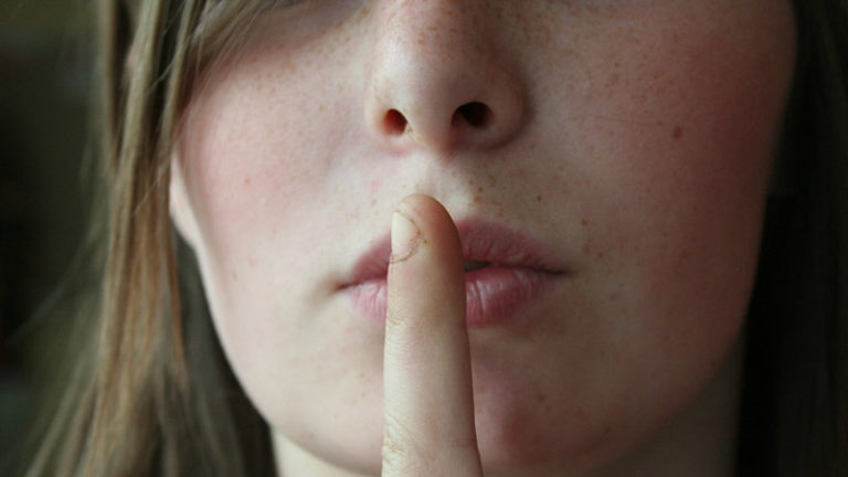 Loi Avia : la France met fin à l’État de droit en matière d’expression