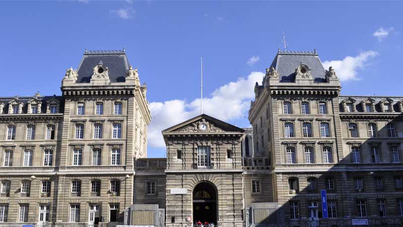 Attentat de la préfecture. Un symbole du désastre général