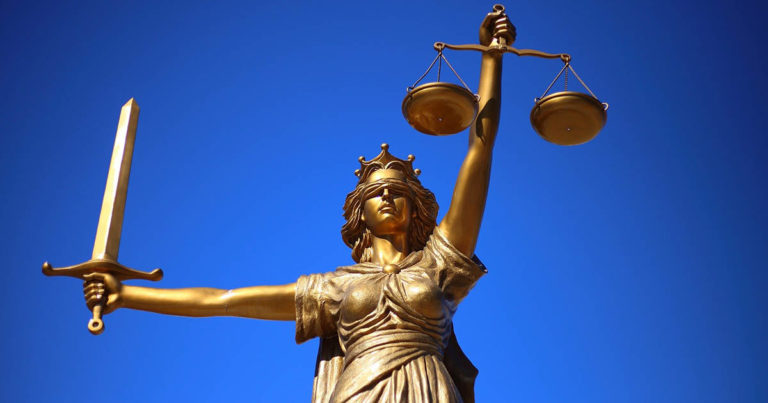 Juges complaisants et abus de droit au service de l’immigration