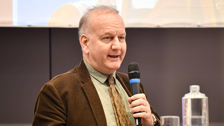 Forum de la Dissidence. Macron, représentant d'un système tyrannique - Philippe Bornet