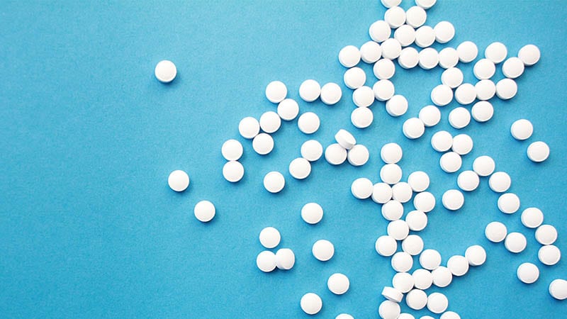 Chloroquine : entre science et empirisme, une impasse politique