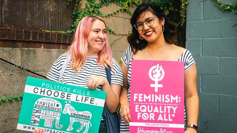 Espagne. La crise du Covid-19 aggravée par une manifestation féministe ?