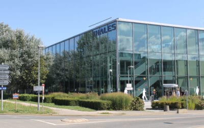 Passe sanitaire, crédit social à la chinoise… Thales au cœur de la société de surveillance