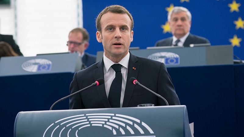 Emmanuel Macron, une comète dans la galaxie Soros ?