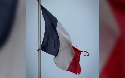 La France s’effondre et les médias regardent ailleurs