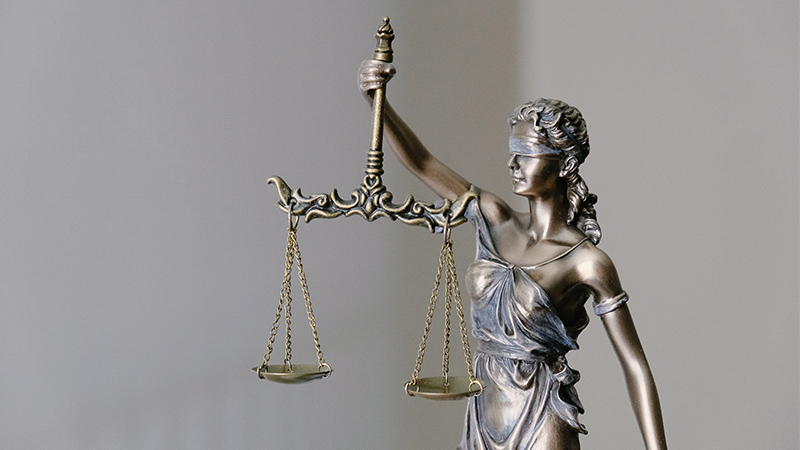 De Dieudonné à Dominique Venner, la liberté d’expression face à un scandale judiciaire et politique