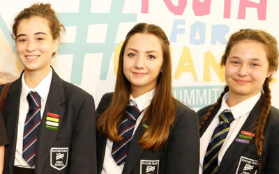 Uniforme à l’école : la honteuse mascarade !